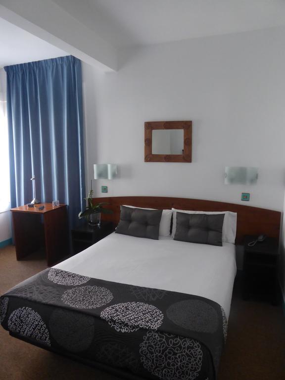 Hotel Record ซานเซบาสเตียน ภายนอก รูปภาพ