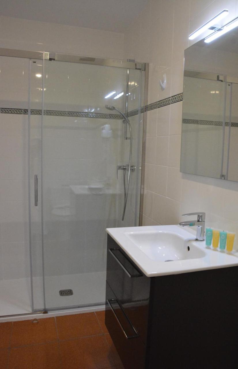 Hotel Record ซานเซบาสเตียน ภายนอก รูปภาพ